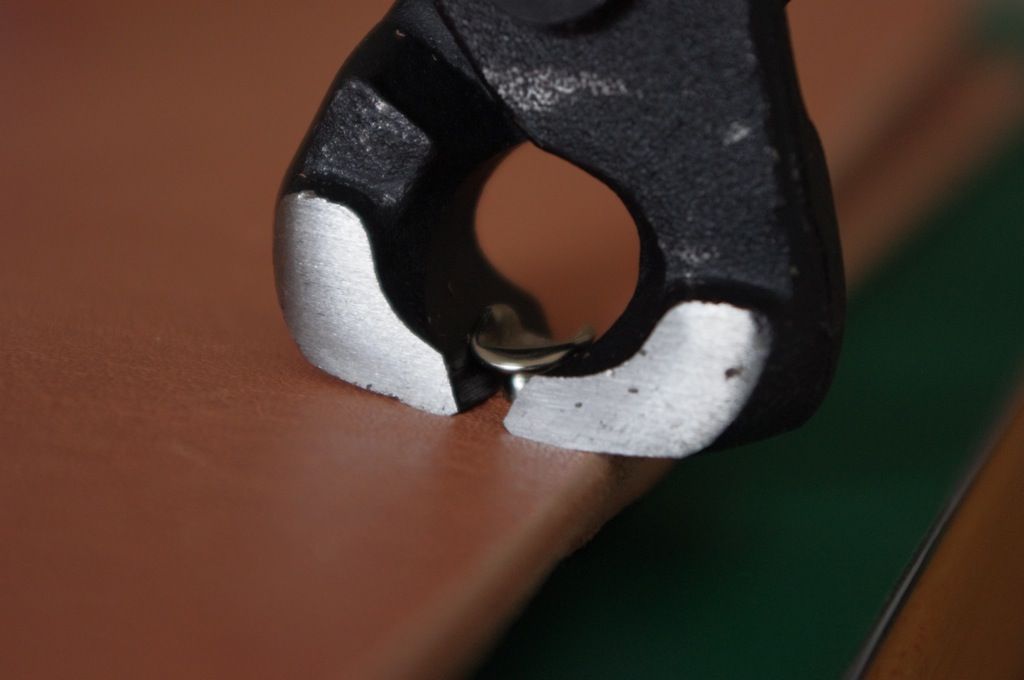 Ped's & Ro Leather Blog Tutorial Removing 'Quickset' Rivet